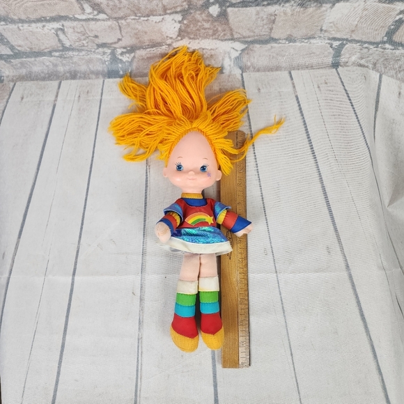 Vintage 1983 Original Rainbow Brite Doll Retro Toy Hallmark - Picture 13 of 13